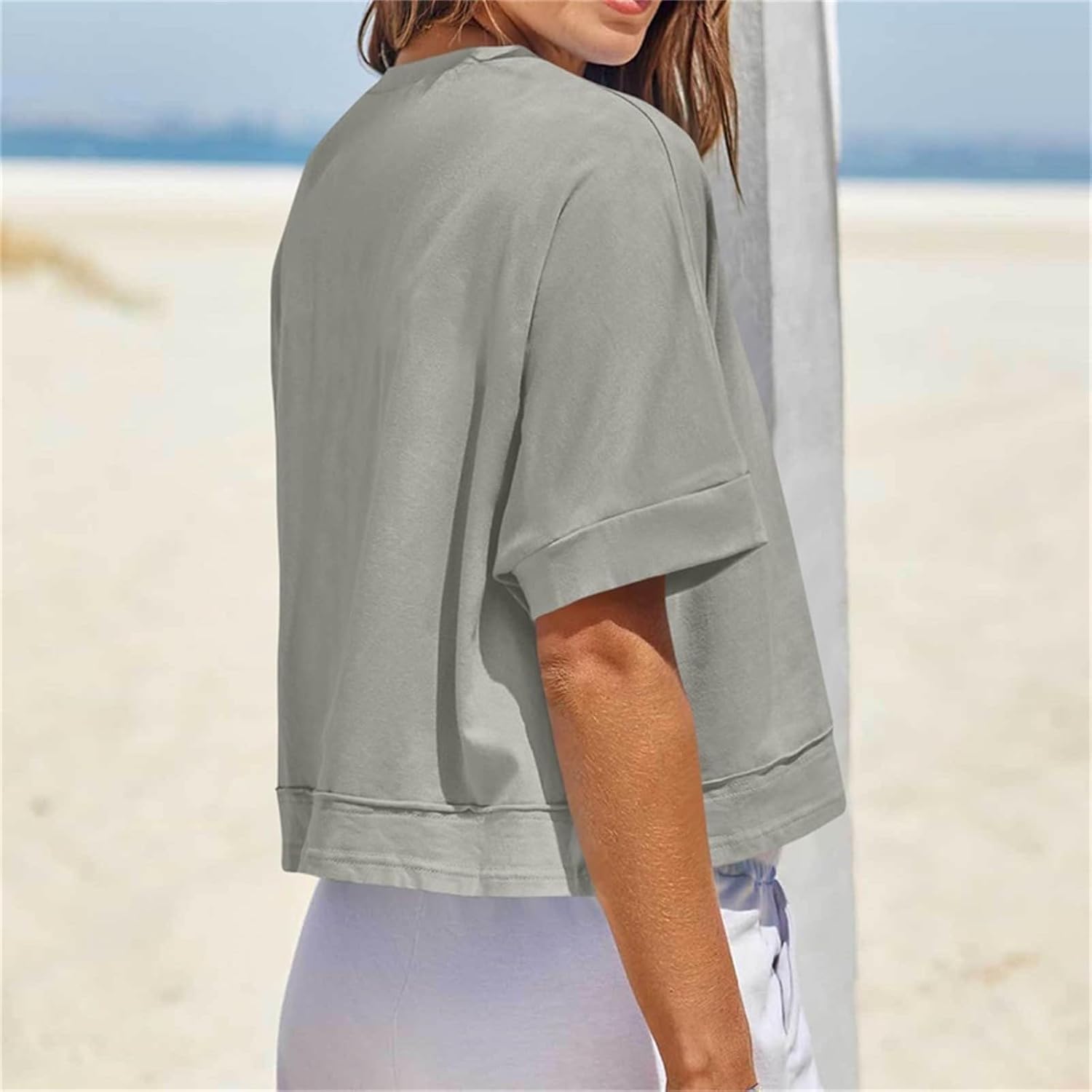 Womens Short Sleeve Cropped T-Shirts Drop Shoulder Round Neck Crop Tops Casual Summer Oversized Tees with Pocket