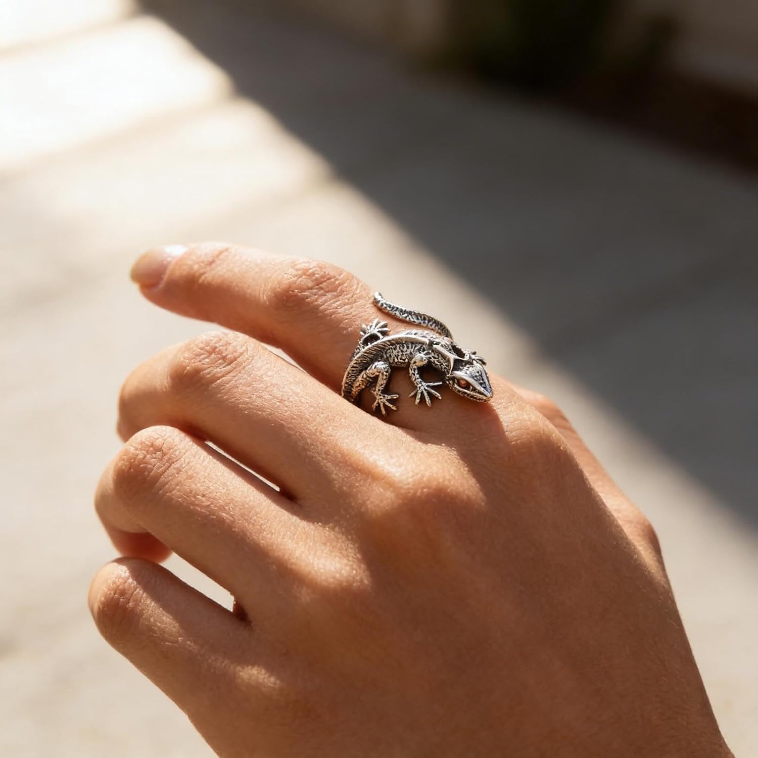 Andelaisi Boho Lizard Finger Ring Vintage Gecko Wrap Open Ring Silver 3D Lizard Open Knuckle Ring Chameleons Adjustable Stacking Ring Jewelry for Women - Image 2