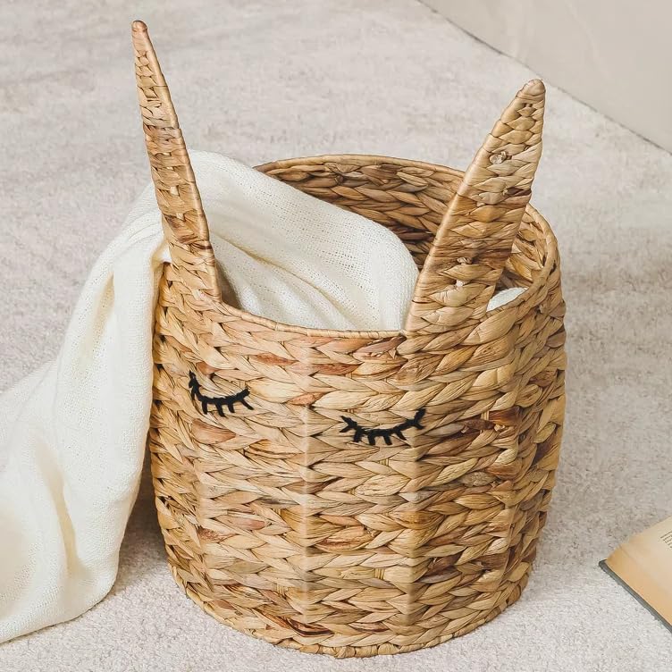 Seagrass basket with rabbit face Yaxa Colombia