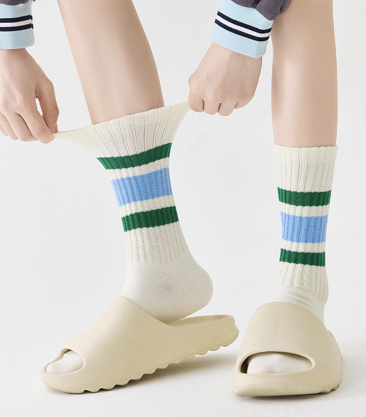 Women 3 Pairs Striped Tube Socks Retro Sport Mid-Calf Socks Fun Novelty Cute Crew Socks for Women Grils