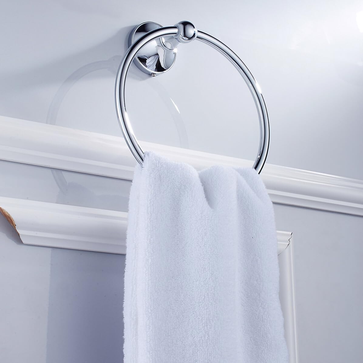 SHINEOFI Portasciugamani Rotondo in Ottone Cromato, Anello Portasciugamani da Bagno Appeso, Resistente e Semplice per Bagno Domestico, Hotel, Scuole e Spazi Pubblici