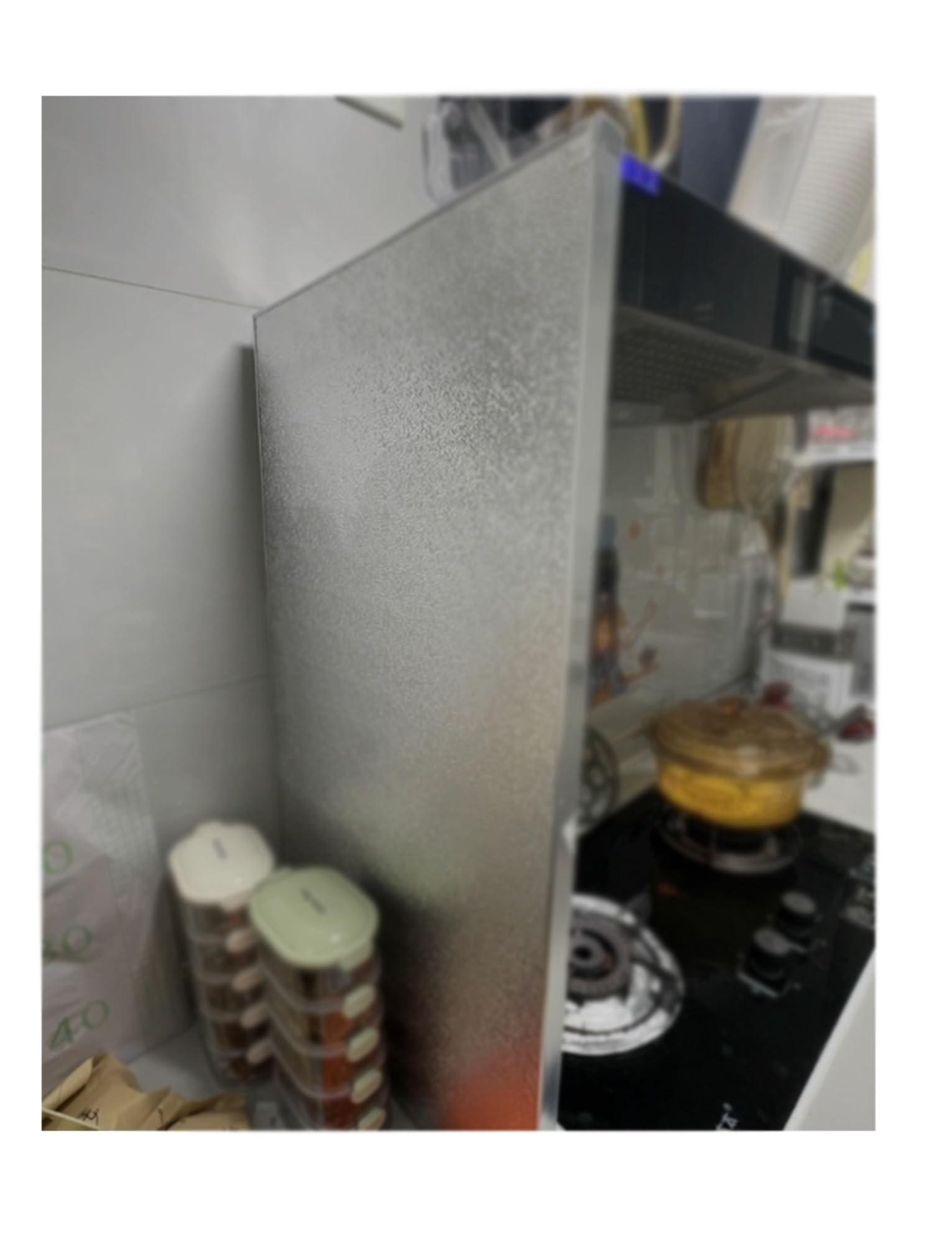 Protector contra salpicaduras de aluminio que aísla el calor en tu cocina de 89x60 cm