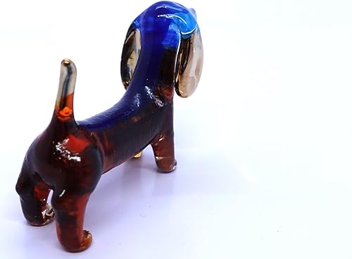 Miniatura 5 de Sansukjai Figuras en miniatura de perro salchicha soplado a mano, arte de animales coleccionables, regalo para decoración del hogar (color marrón y
