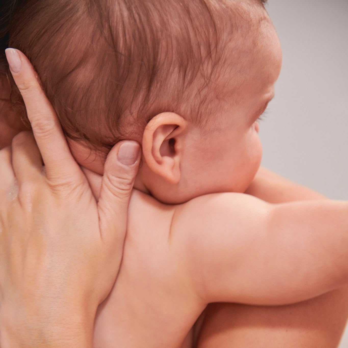 Bionike Tridem Baby - Shampoo Ultradelicato Neonato e Bambino per Pelli Sensibili, Deterge Delicatamente e Non Irrita gli Occhi, Azione Condizionante e Protettiva, Ideale per Lavaggi Frequenti, 200 ml