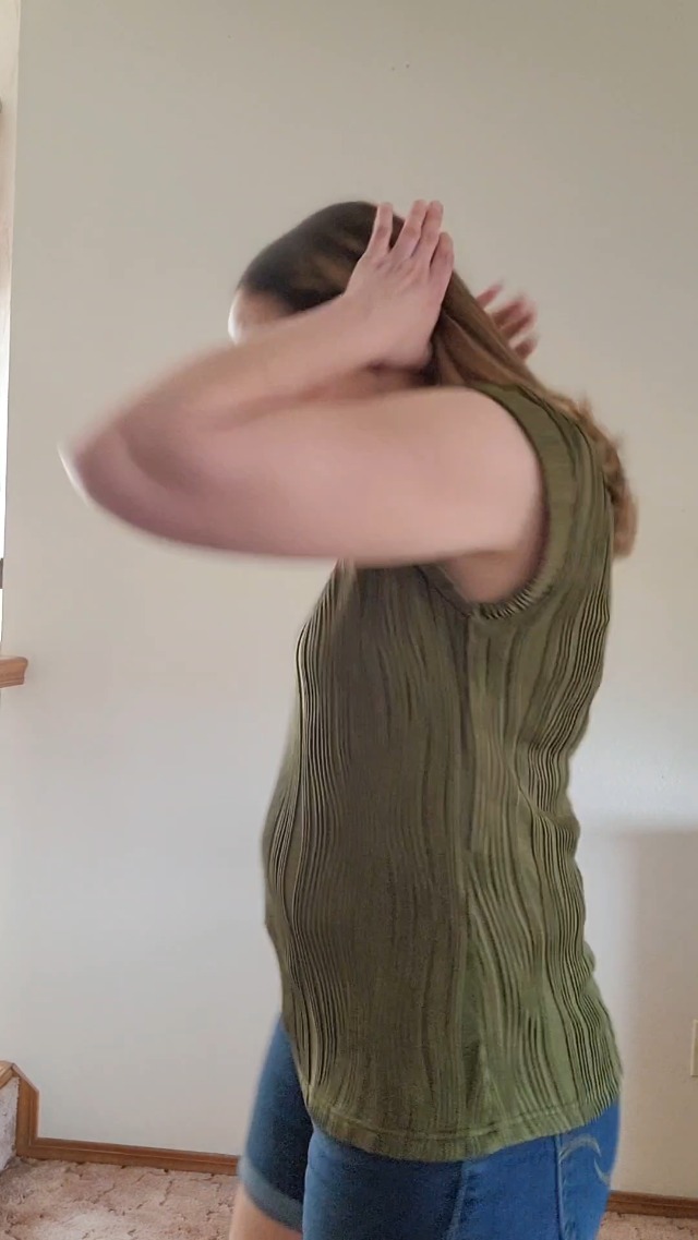 Super fun casual or dressy textured stretchy top!