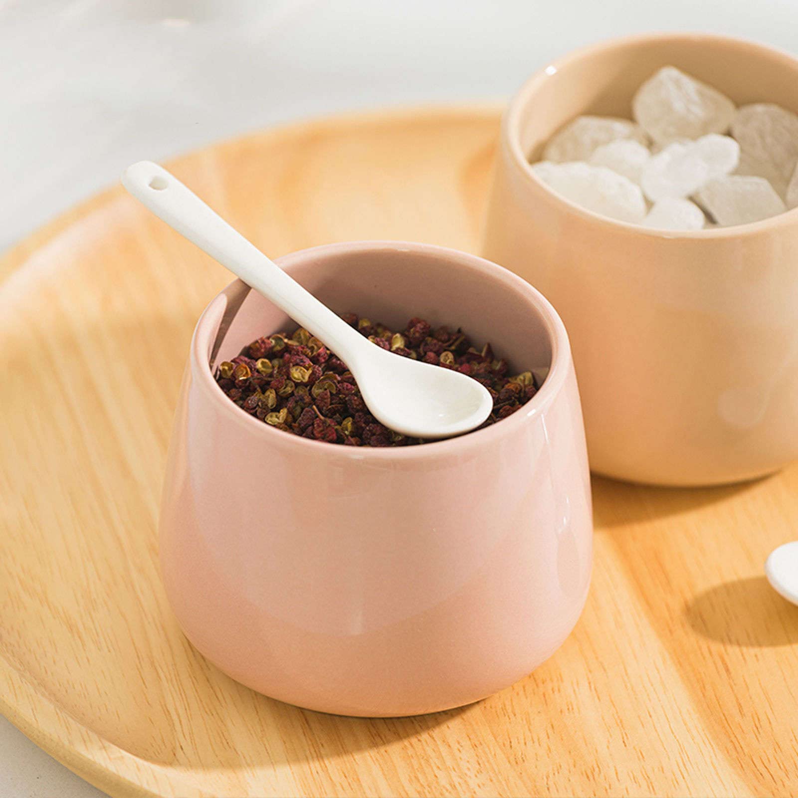 pojemnik na cukier， Słoiczki na przyprawy, cukiernica Macaron Color z pokrywką i łyżeczką, ceramiczna cukiernica z otworem w pokrywie, porcelanowy słoik na przyprawy 230 ml/8 uncji, pojemnik na przypr