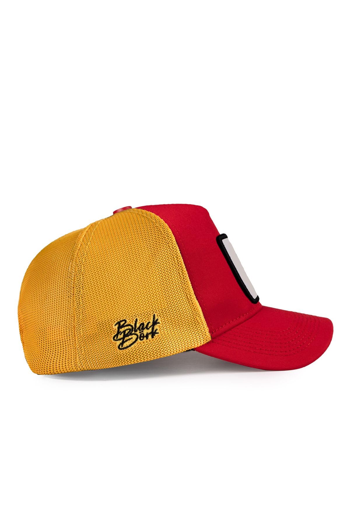 Gorra de Trucker Premium Rojo - Amarillo con Parche Gallo Colorido