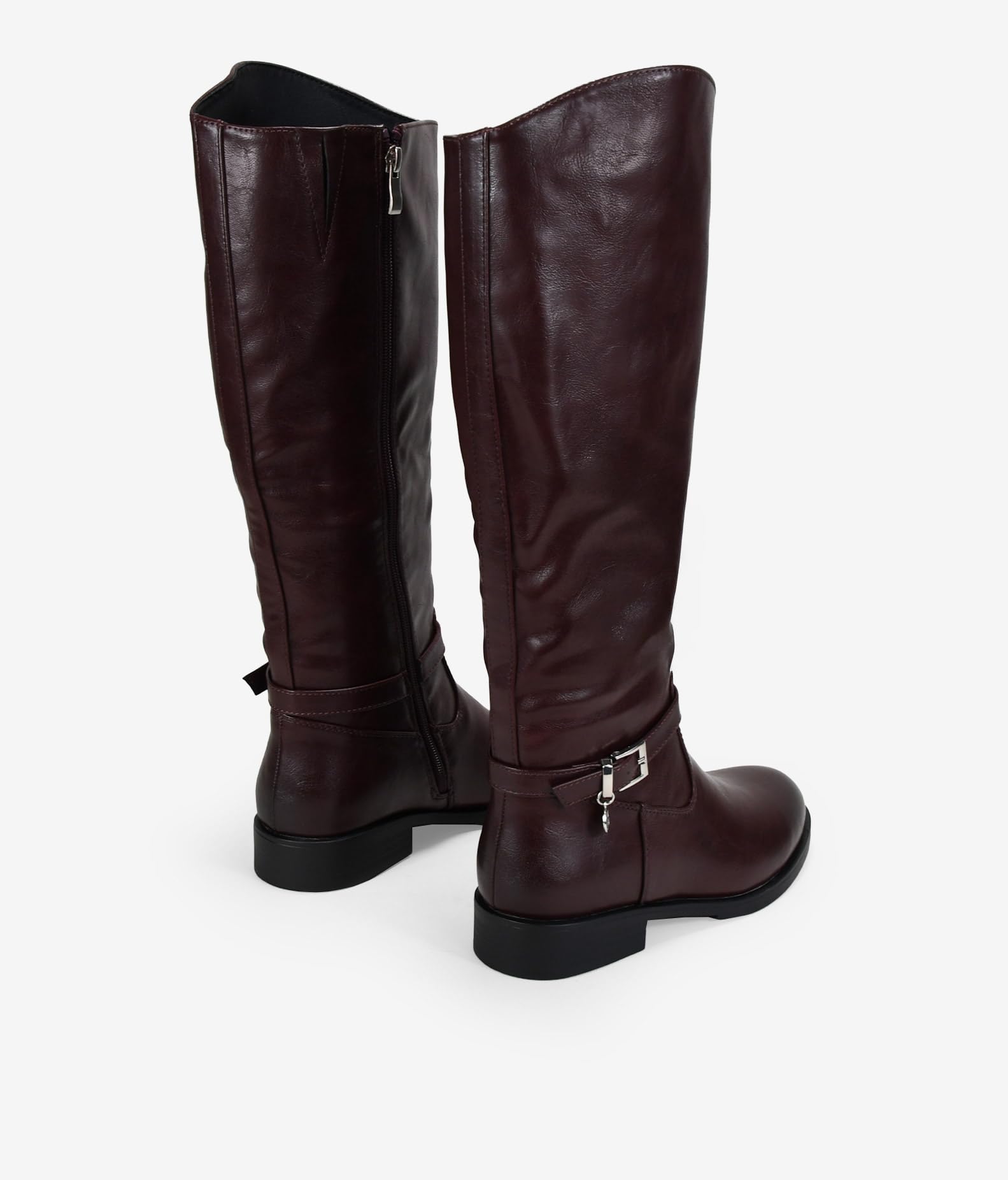 BOSANOVA Botas Altas Planas para Mujer Estilo Bota de Montar con Detalle de Tira con Hebilla metálica y Suela Plana Redonda. Cierre con Cremallera. Calzado para Mujer