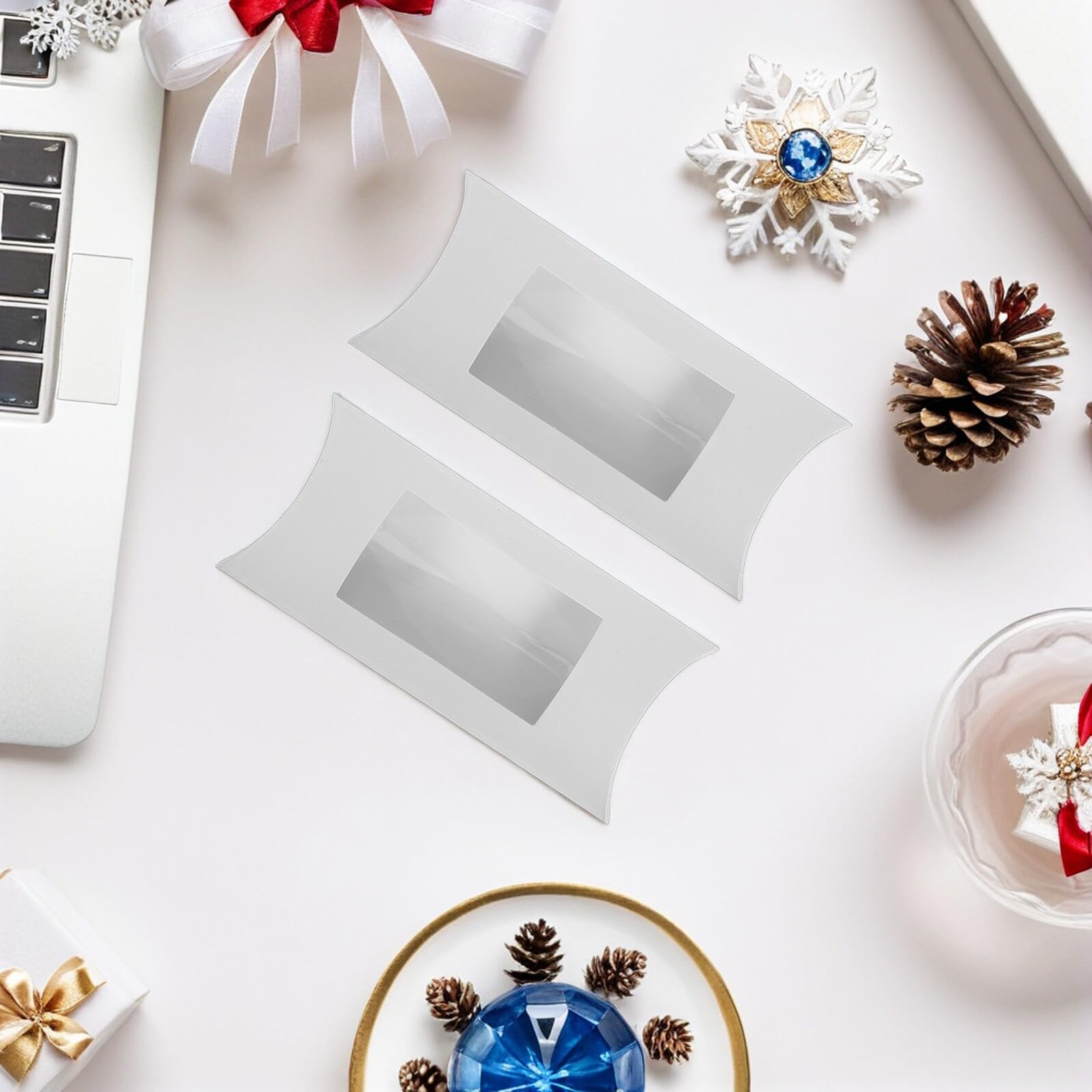 PLAFOPE 50stücke Kissenbox mit Sichtfenster Weiß Papierboxen für Pralinen Süßigkeiten Schmuck Geschenkboxen zur Produktpräsentation