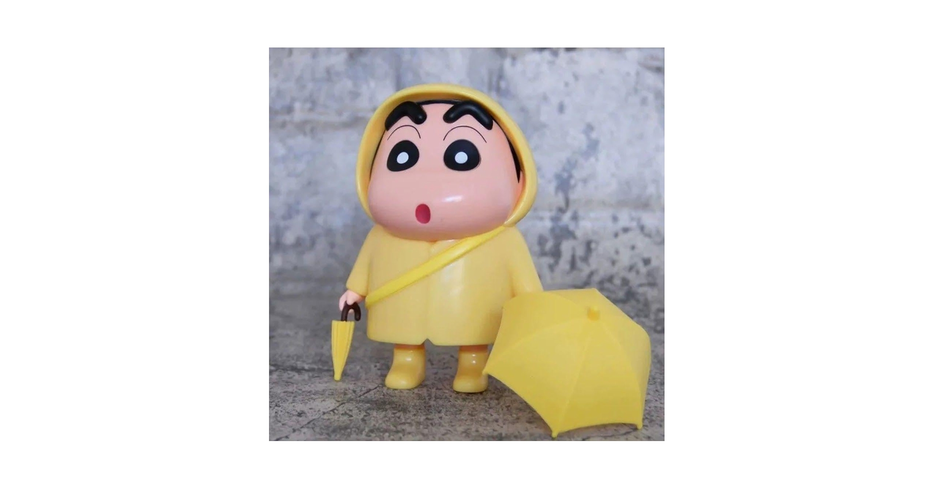 Amazon.co.jp: 15cm レインコートしんちゃんフィギュア 黄色