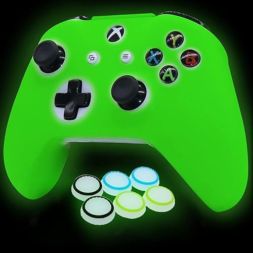 Controller Skins - Funda protectora de silicona que brilla en la oscuridad para mando Xbox One + 6 Grips Accesorios que brillan en la oscuridad.