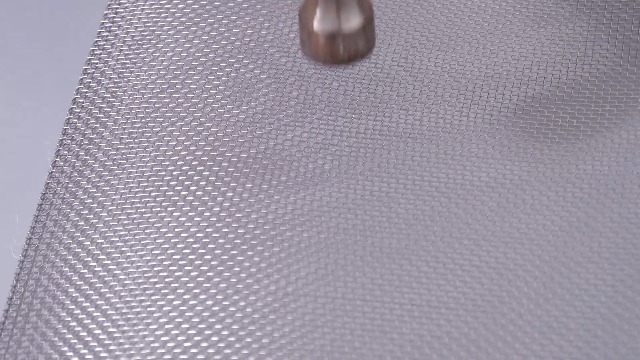 LABLPSAI 304 Stainless Steel Wire Mesh - 20 Mesh, 19.6" X 4 Ft, 0.5mm Wire Diameter - View #3