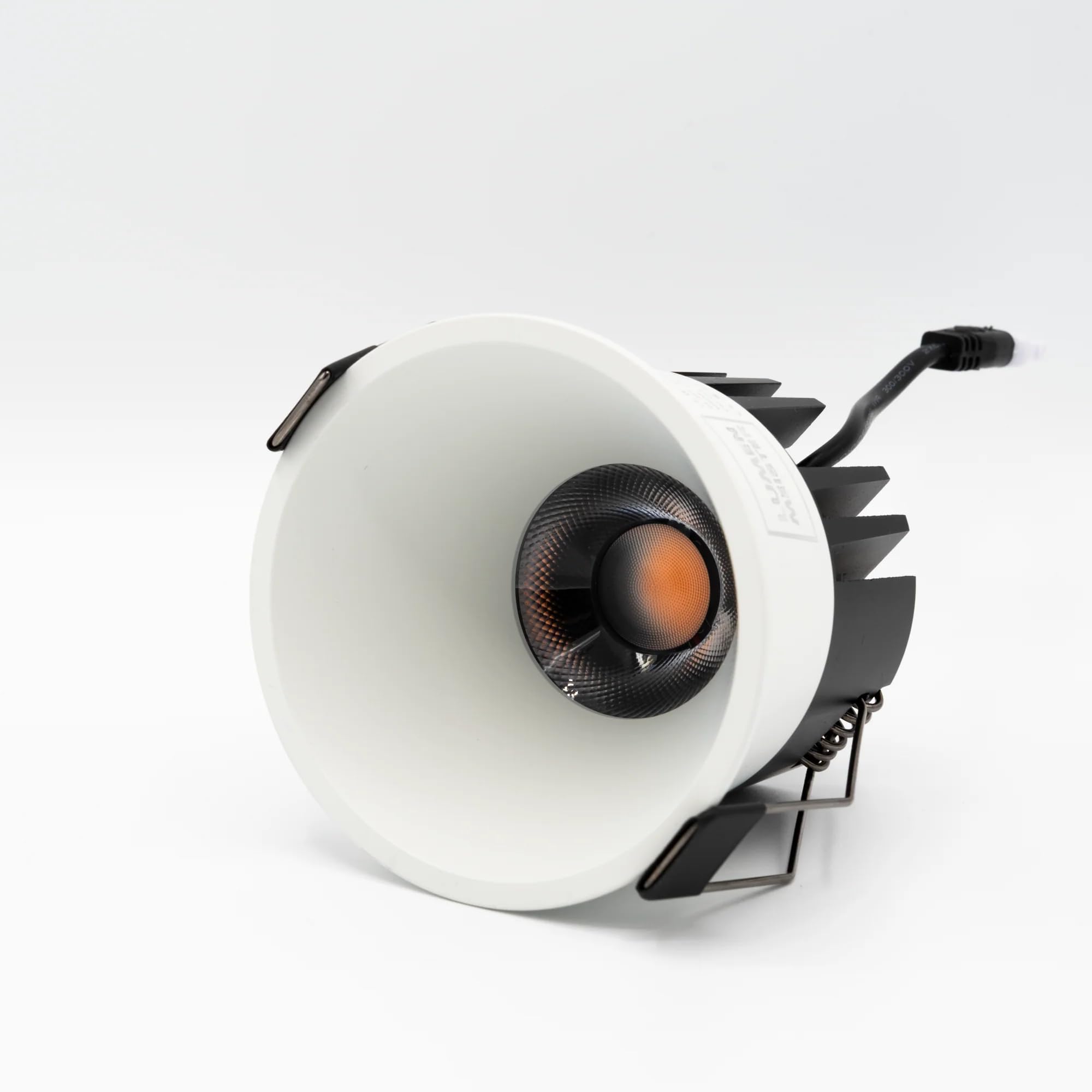 EDGE Premium LED Einbaustrahler Tunable White, Smart DALI 2 DT8 Profi Einbauspot Weiß, HCL Human Centric Lighting, 12W, 2700-6500K, hochwertiges Design, dimmbar, Warmweiß bis Tageslicht
