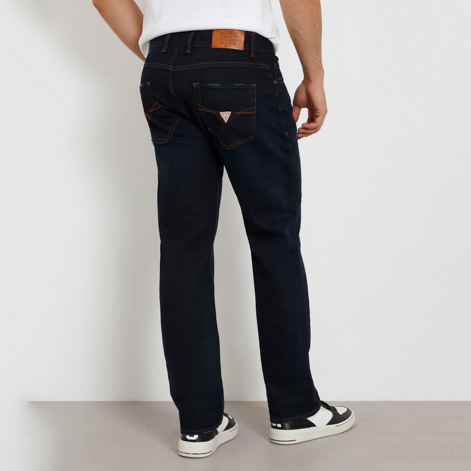 Guess Mens Rodeo Straight JeanJeans - Image 2