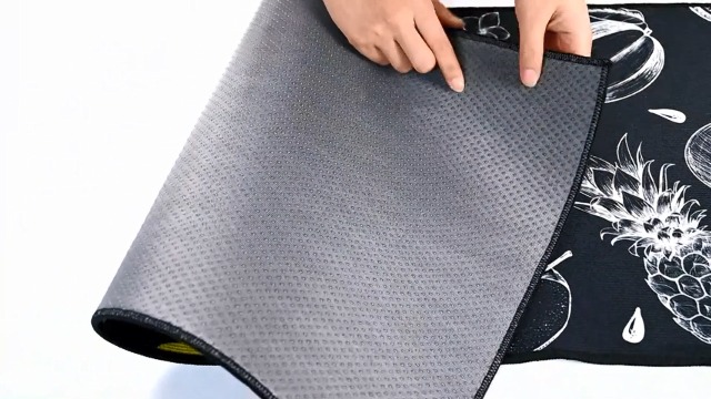 Set 2 Tappeti Da Cucina Botanici Verde E Nero | Antifatica E Impermeabili In PVC | 43,9x71,1 + 43,9x119,4 Cm - copertina