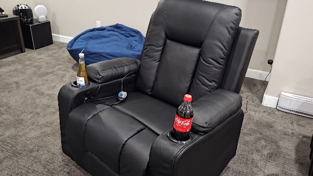 COMHOMA Leather Recliner Chair Rocker with Heated Massage