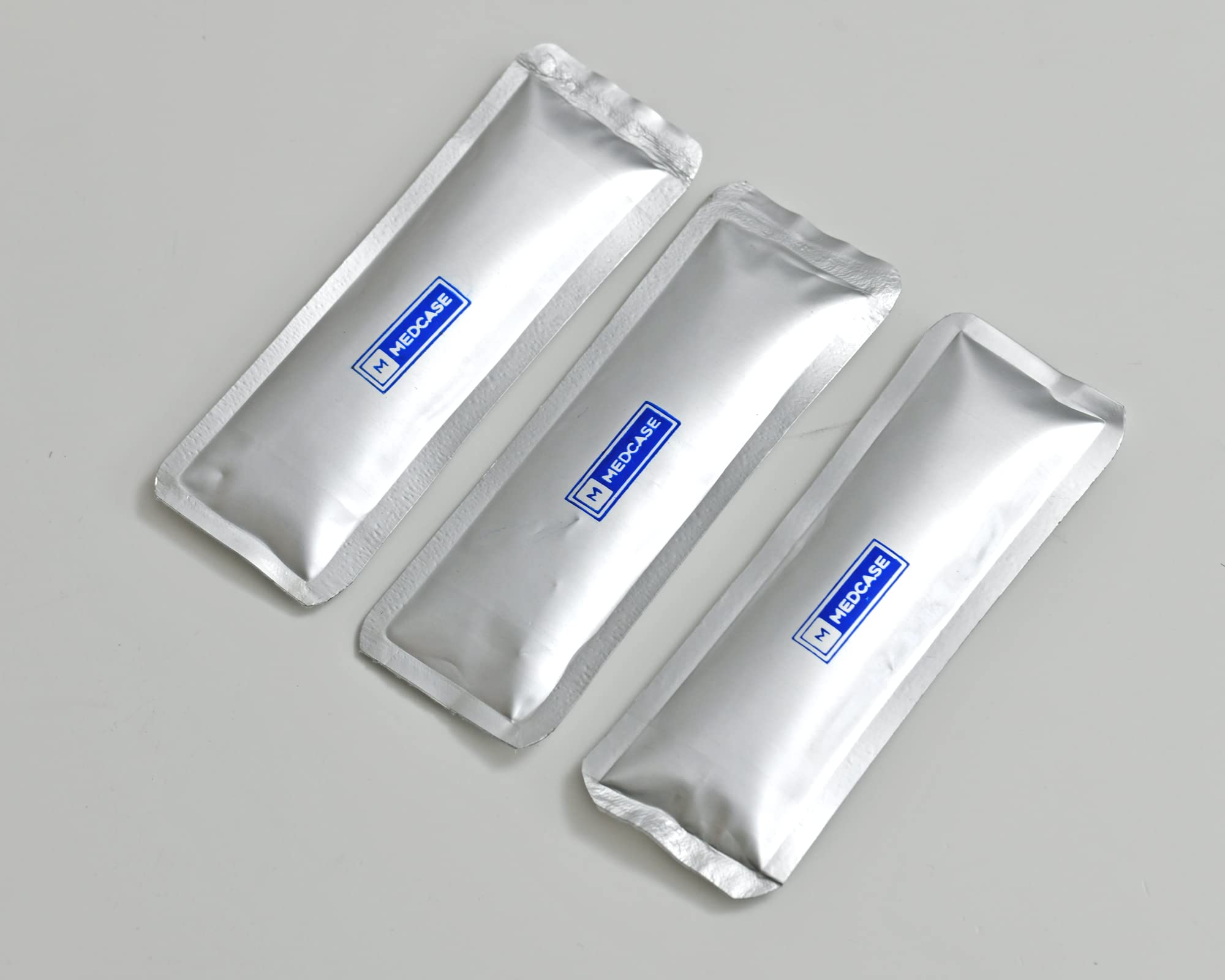 Medcase Ice Packs for Insulin Cooler Travel Case - Reusable Quickfreeze - Hot Pack & Cold Pack Compress for Injury, Pain Relief, Rehabilitation, Flexible Therapy, for Knee, Wrist