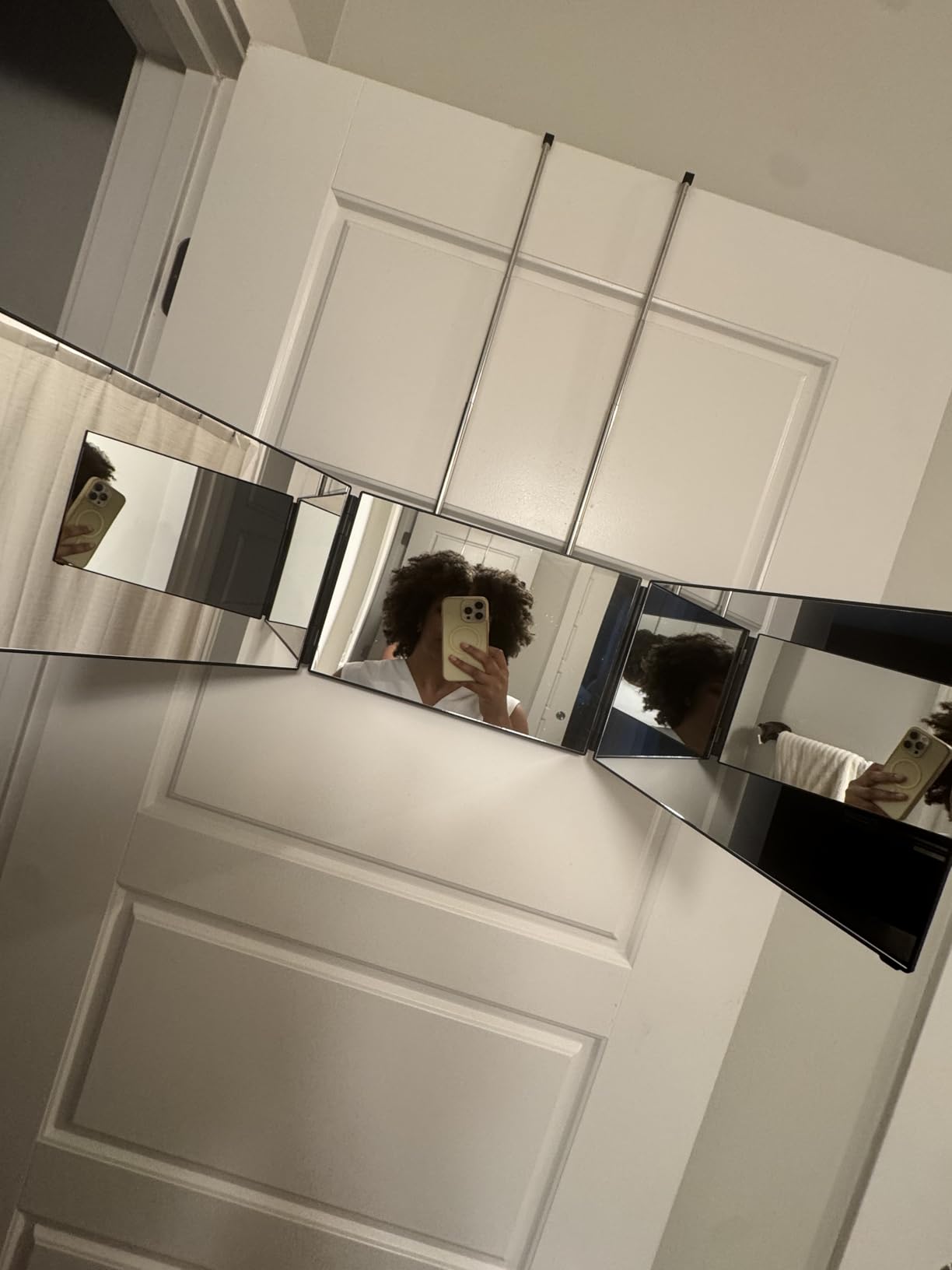 JUSRON 360 Viewing Angle Self Hair Cutting Mirror, Clear Anti-Fog HD Glass (Black Without LED Without Accessories)