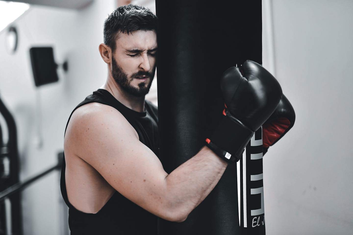 Produit Italien de Haute Qualité - Sac de Boxe Long Professionnel, 180 cm, 60 kg