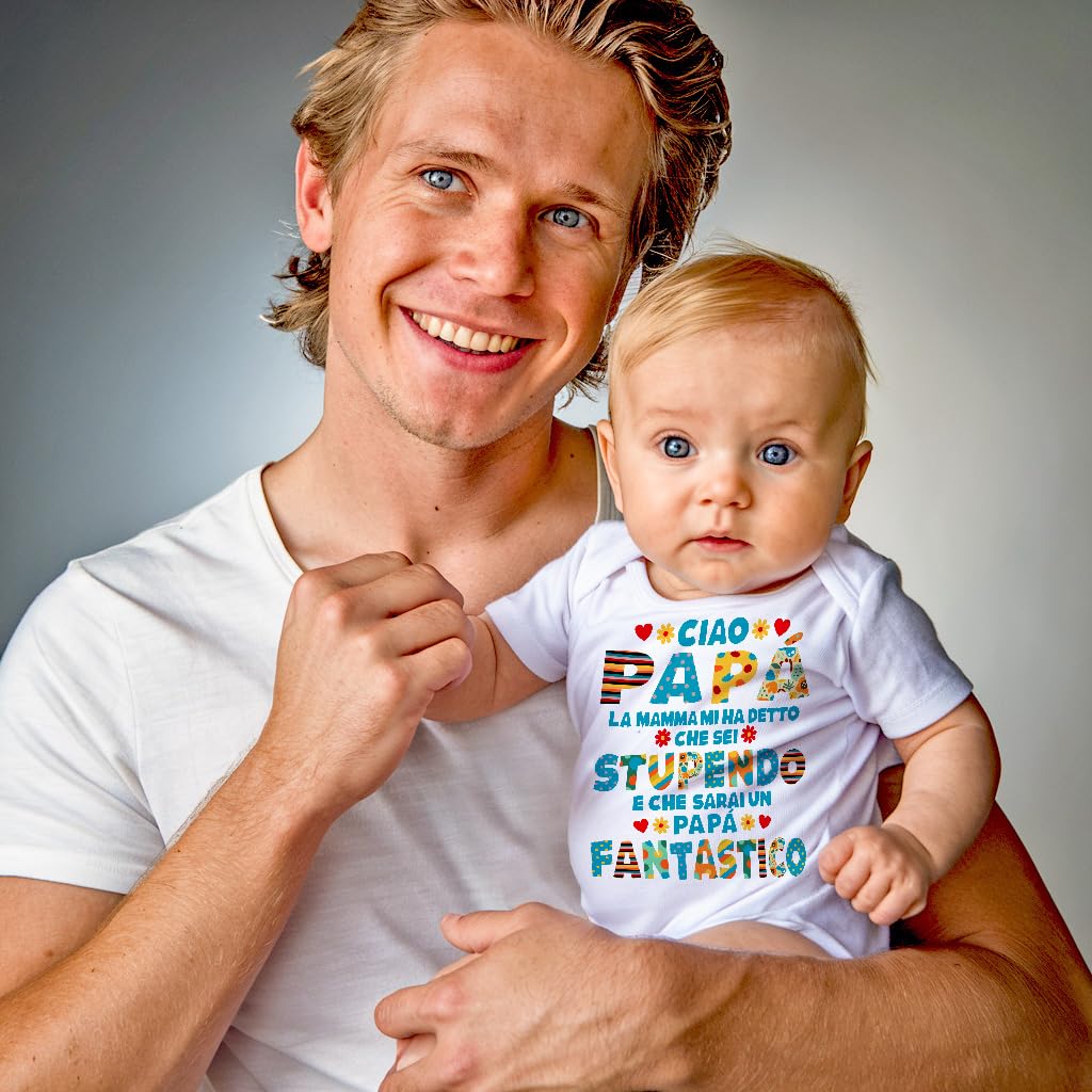 Corredino Neonato maschio e femmina idea regalo primo compleanno Papà e Mamma - Body neonato Cotone Maniche Corte, bavetta e cappello con frase dedica in Azzurro e Rosa