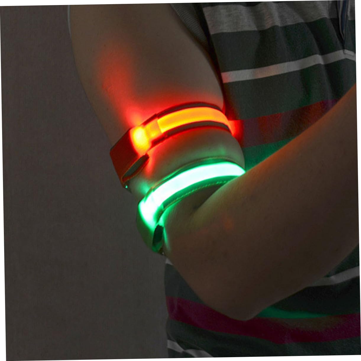 BESPORTBLE Braccio Luminoso Riflettente con Spie Lampeggianti Braccialetti Riflettenti Attrezzatura per La Corsa Notturna Bracciale Luminoso A LED Portato