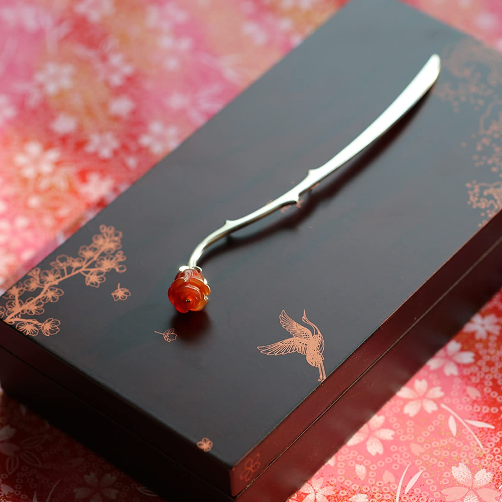 Lesezeichen Sterlingsilber-Rosen-Blumen Lesezeichen Red Agate zu senden Freundin Geburtstag Lesezeichen für Männer Frauen