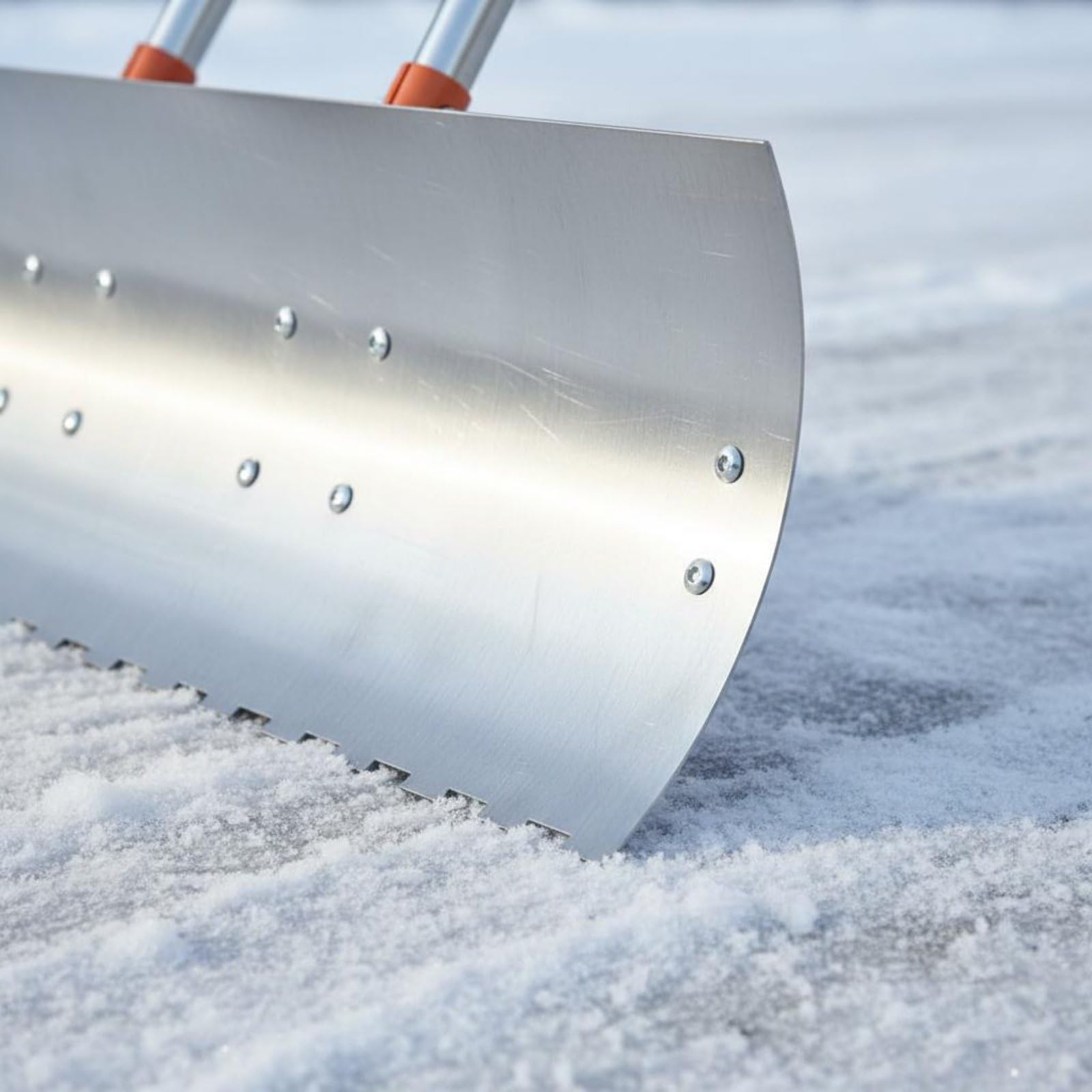 Pala Nieve Pala Empujador Herramienta Construcción de Acero Inoxidable Resistente y Dentada Mango Ajustable y Ruedas, Pala De Nieve con Borde Dentado, 60 Cm, Mango Único