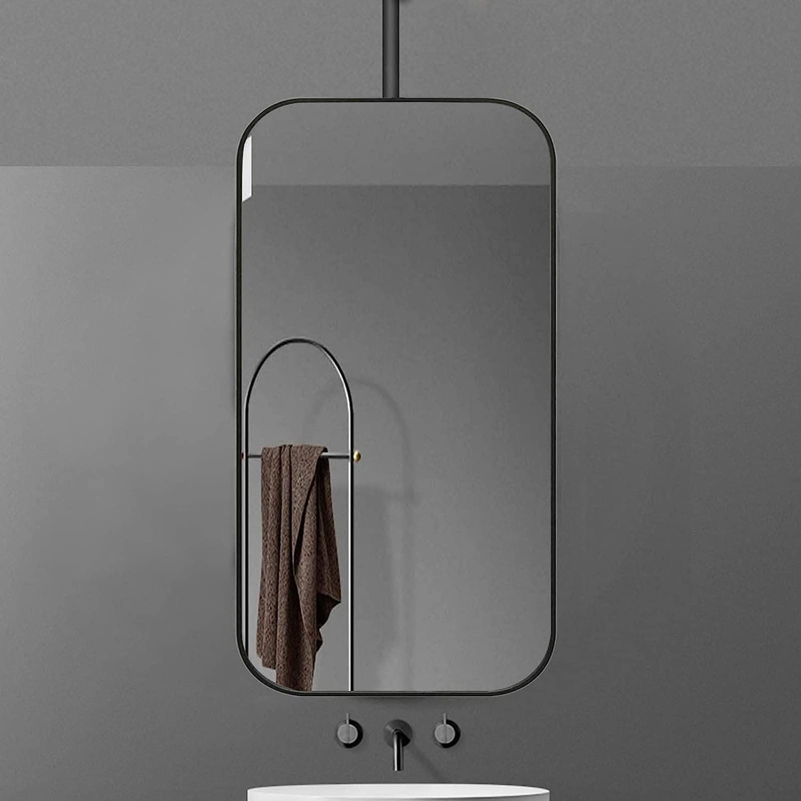 Miroir perche haut de gamme en métal noir au design épuré