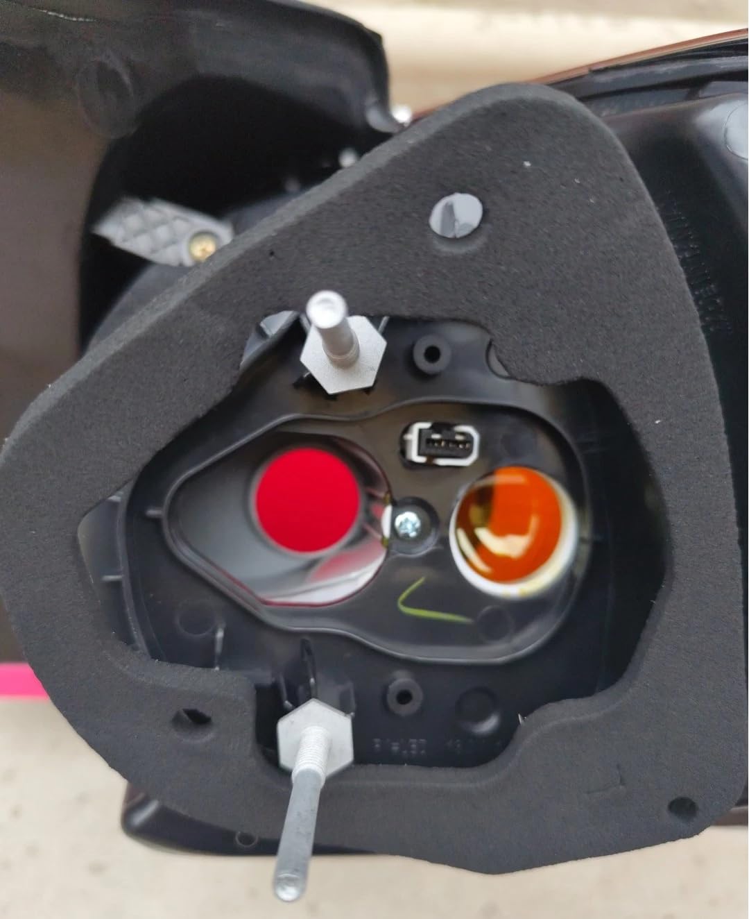 Generico Fanale Faro Posteriore Fanalino Stop Sinistro Destro o Coppia per 500L con Cornice Cromata (Posteriore destro)