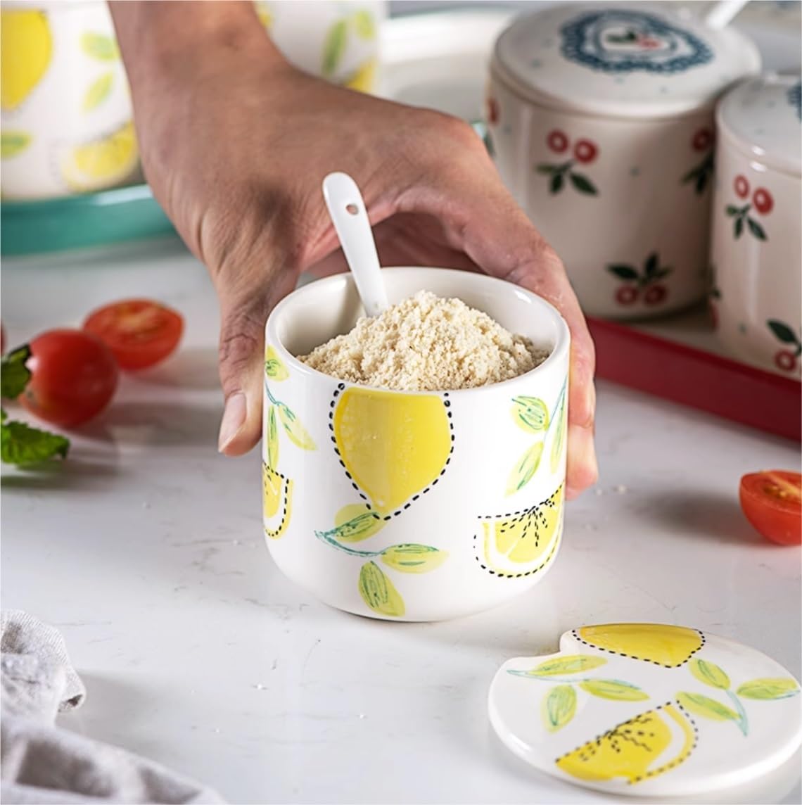 CMBSSTFC Barattoli per Condimenti, Contenitore per Sale da Cucina, Set di Contenitori per Condimenti in Ceramica con Coperchio A Cucchiaio E Vassoio, Scatola per Condimenti Stampata, Bottiglia di