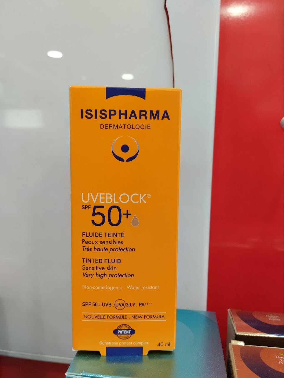 ISIS PHARMA UVEBLOCK SPF 50+ TINT LIGHT FLUID CREAM 40ml AWARD WINNING
