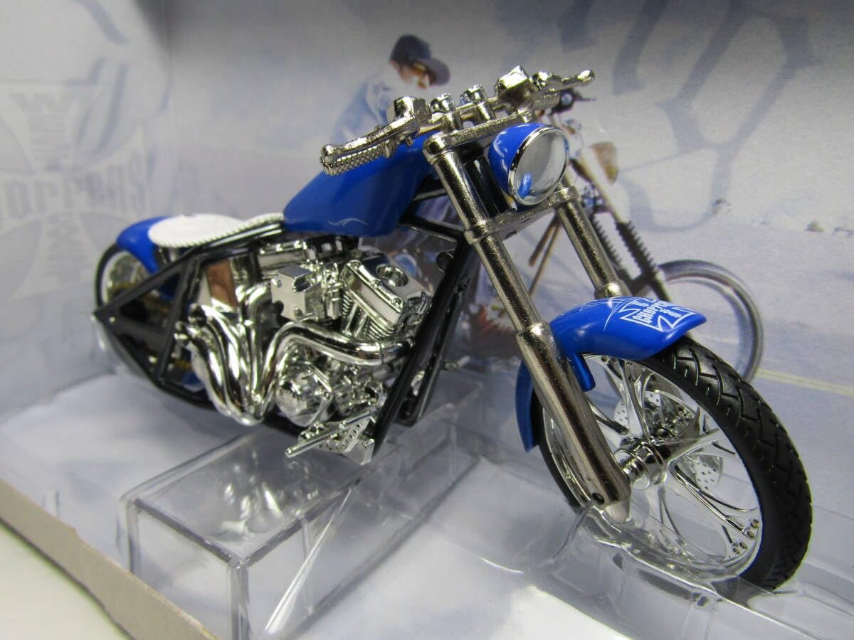 West coast Choppers 1/18 ウエストコーストチョッパーズ DOMINATOR ピンスト Jesse James