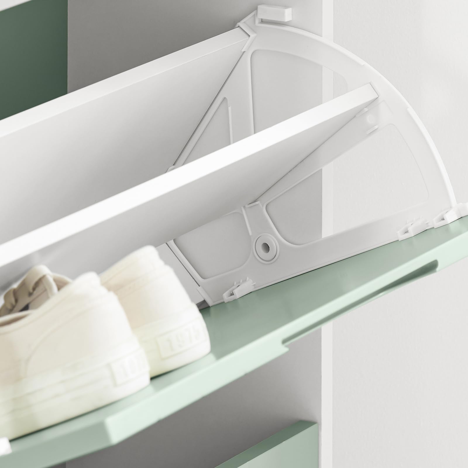 SoBuy FSR157-GR Schuhkipper mit 3 Klappen Schuhschrank schmal Schuhablage Schuhregal mit 6 Ablageflächen Schuhkommode Weiß-Grün BHT ca. 60x127x24cm