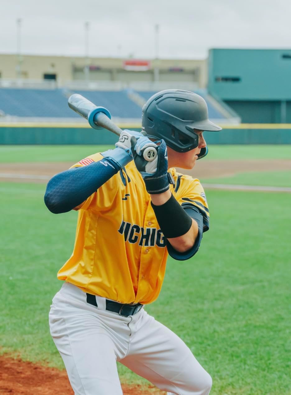 Stinger Sports Premium Arm Sleeve