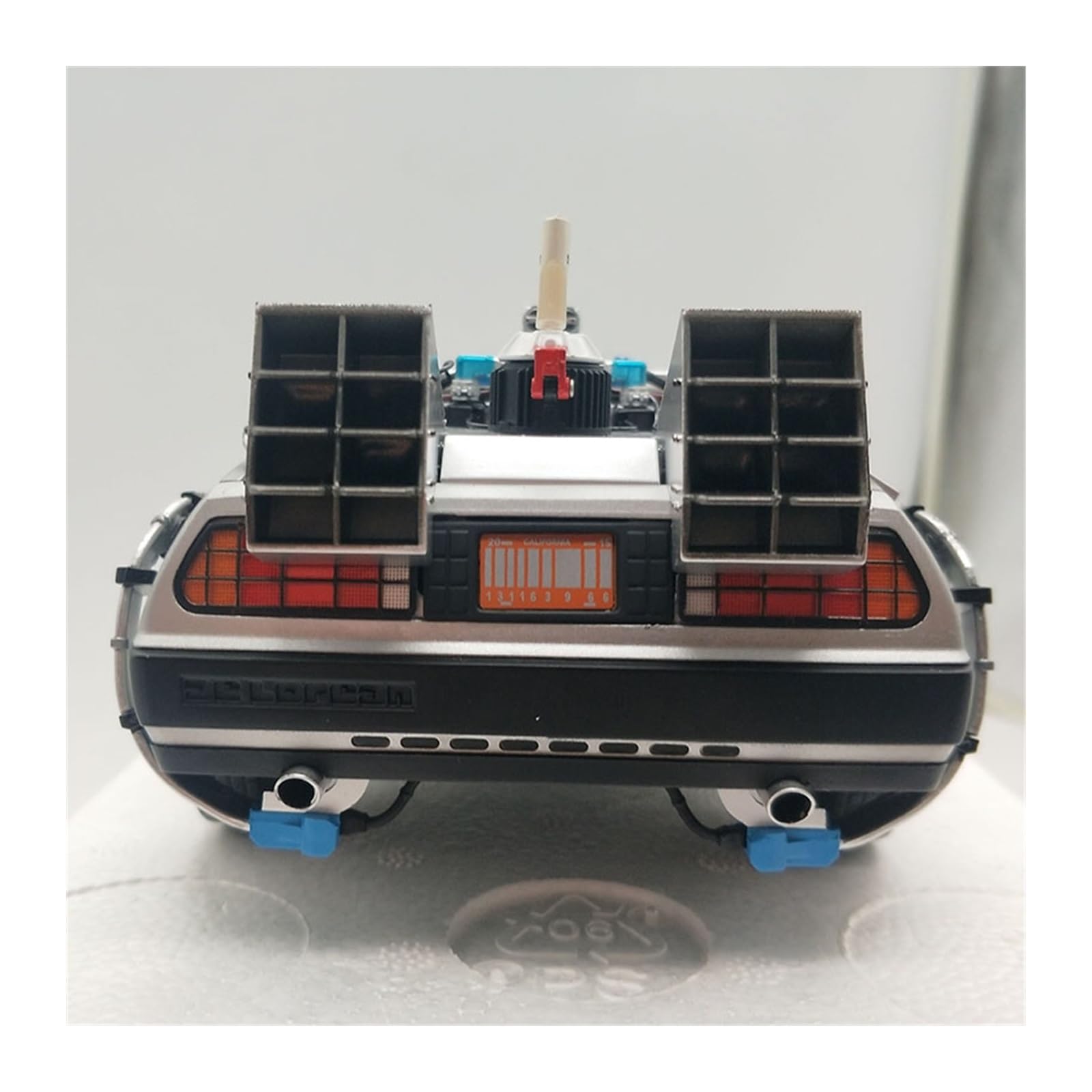 Amazon.co.jp: デロリアン DMC-12 カーパート 3 タイムマシン合金