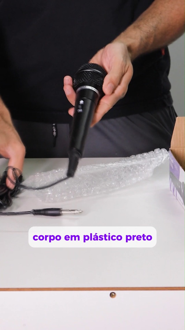 Microfone MXT M-1800B Plastico Preto com Fio 3 Metros OD 4 MM