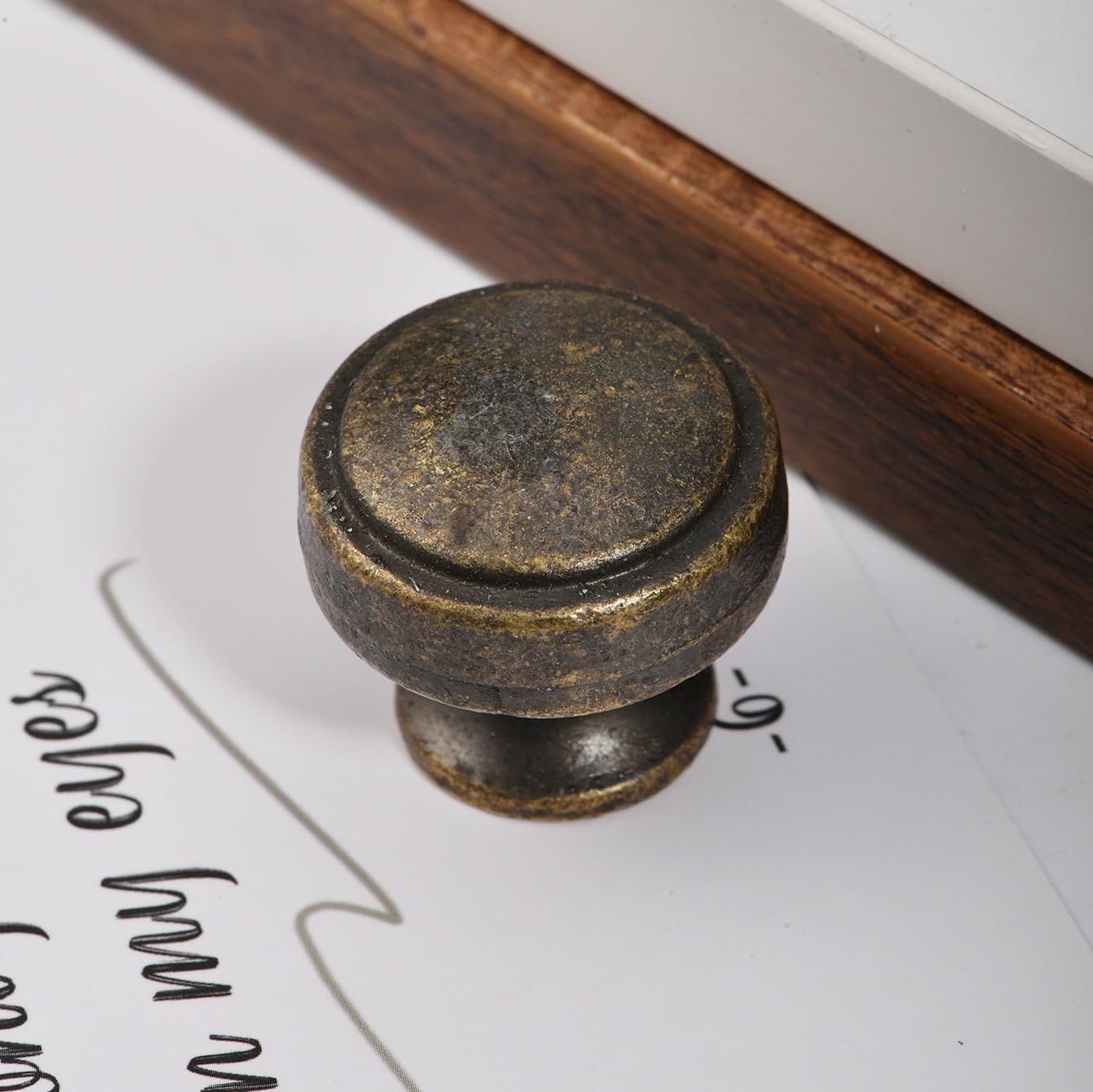 4 Pcs Vintage Drawer Knob Pulls Antique Bronze Solid Dresser Knobs Suitable for Wardrobe Doors Cabinets Nightstand Round Handles(Diameter 29mm)