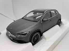 Mercedes-Benz GLA-Klasse ミニカー グレー1/18 Z-Models 1:18 Mercedes-Benz GLA class (H247) year 2020