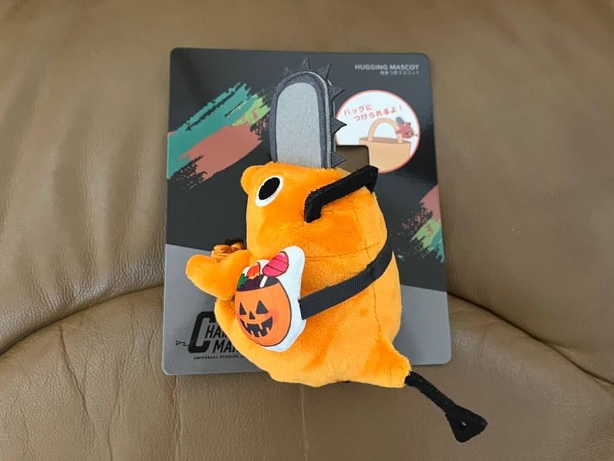 チェンソーマン USJ ハロウィンホラーナイト限定　ポチタ　抱きつきマスコット Amazon.co.jp: USJ ユニバ ハロウィン チェンソーマン ポチタ 抱きつき
