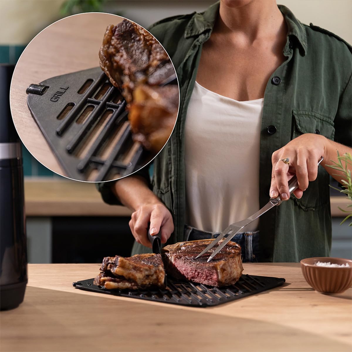 Cecotec Friggitrice ad Aria 8 L con Doppio Grill Cecofry&Grill Duoheat 8000 Hot. 2200 W, Doratura Perfetta e Sapore di Griglia nelle Carni, Temperatura tra 80-200 °C, 8 Menu e Finestra