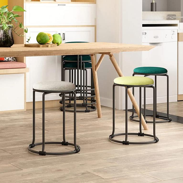 Taburetes apilables para ahorrar espacio en salones pequeños y comedor 5
