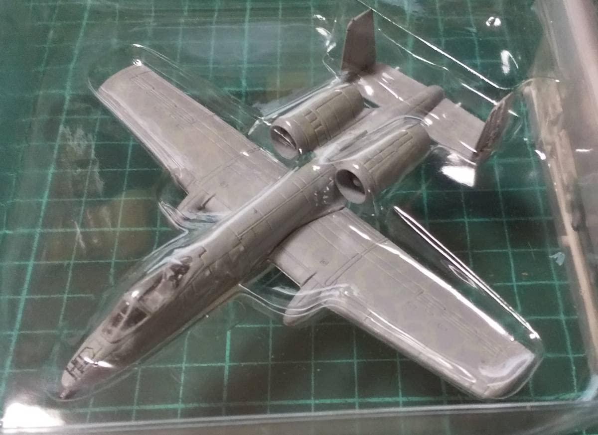 Amazon.co.jp: RIZCO 1/144 エリア88コレクション A-10 サンダーボルト