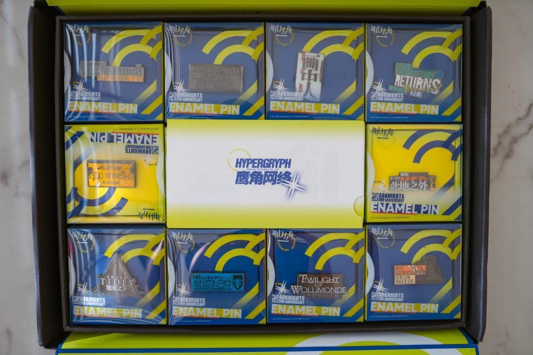 アークナイツ中国2周年ピンバッジセット