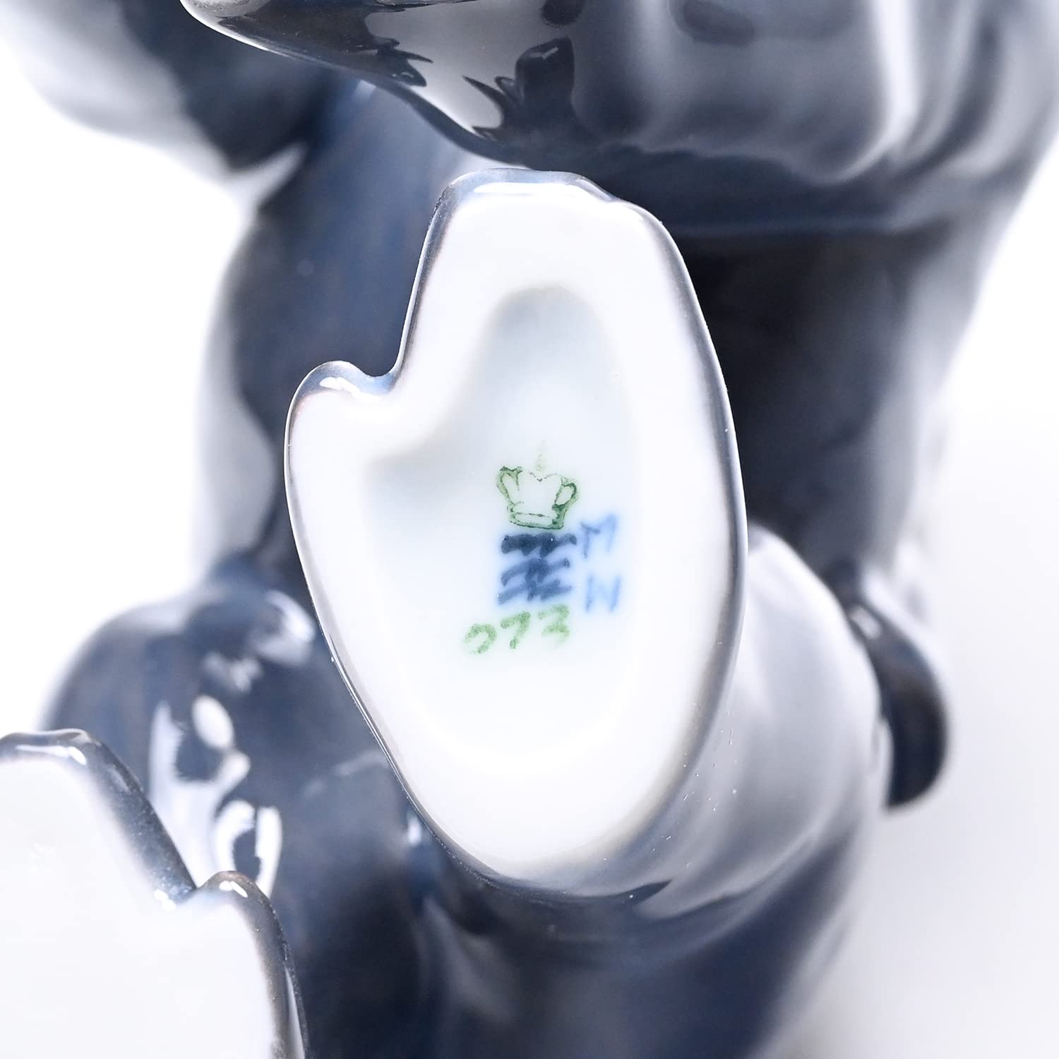 Amazon.co.jp: ロイヤルコペンハーゲン アニュアル フィギュリン 2023