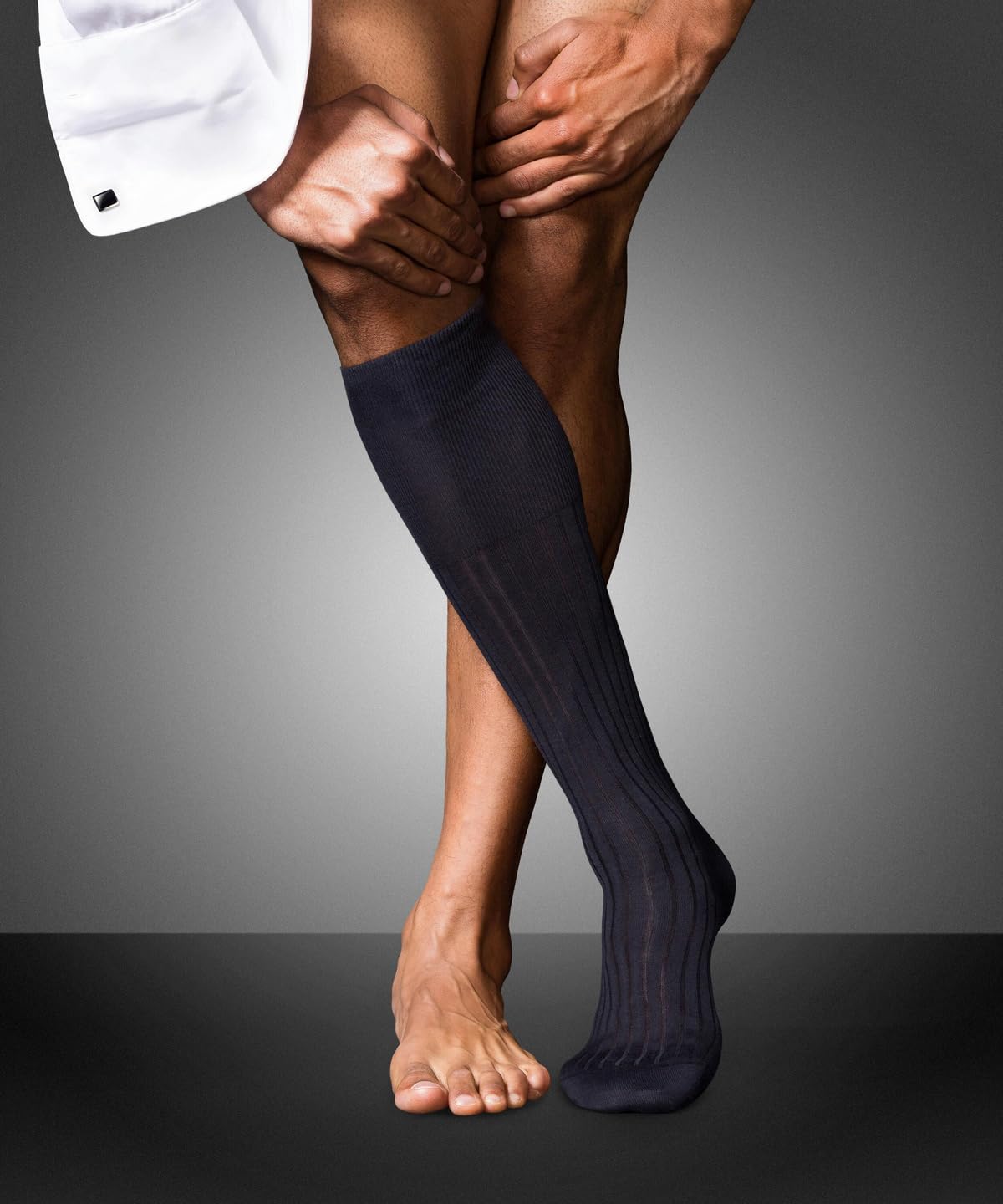 FALKE uomo No. 13 calzini lunghi traspiranti cotone brillantezza dei colori rinforzati morbidi cuciture piatte alla punta a coste sottili tinta unita per look casual eleganti lavoro 1 paio