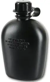M-Tac Cantil de plástico de 1 litro 1 litro - Garrafa de água militar do exército para caminhadas, acampamento, airsoft mochilão (preto)