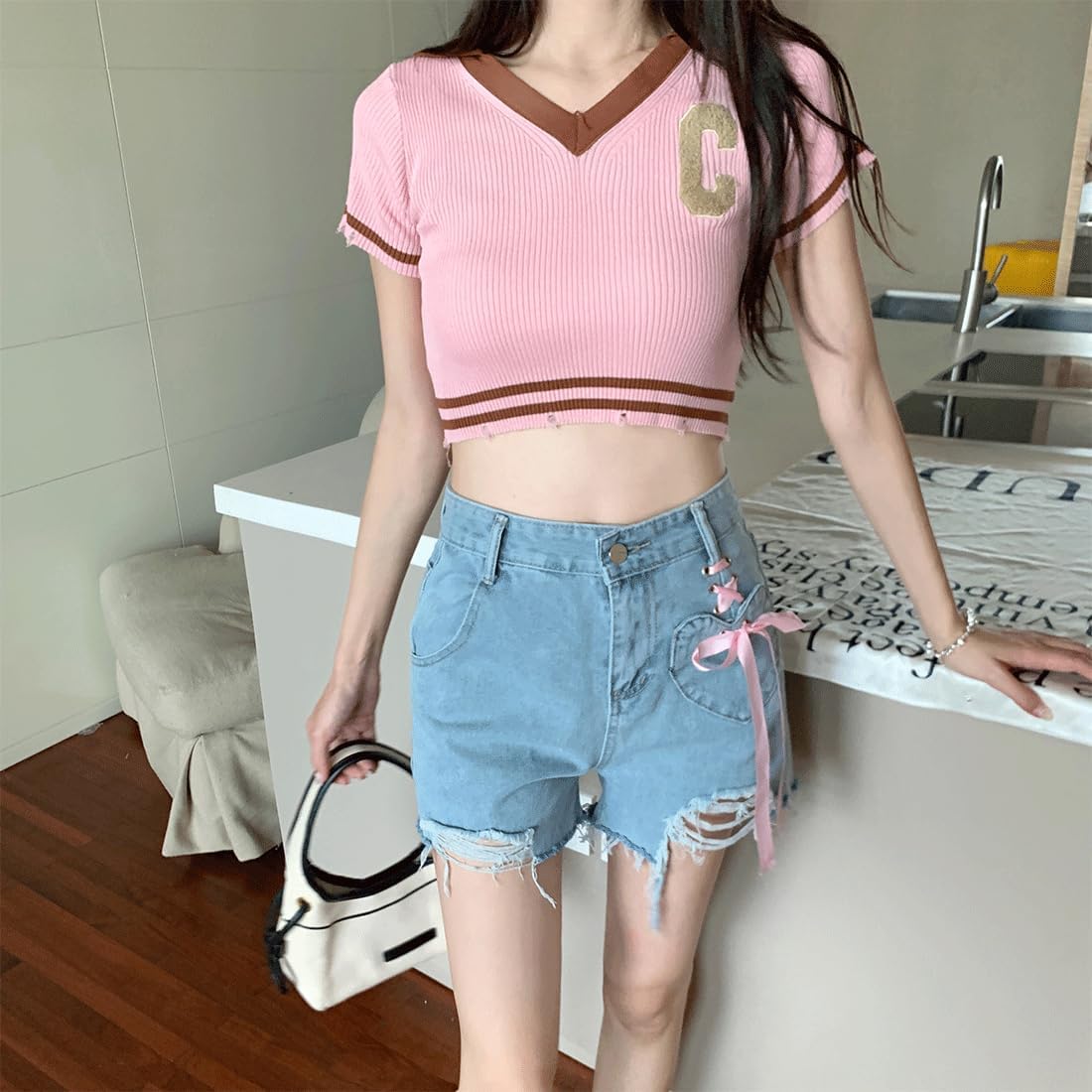 Y2K Kawaii Vintage Gothic Casual High Waisted Wide Leg A-Line Ripped Hem Pink Ribbon Heart Trim Jean Shorts - Image 3