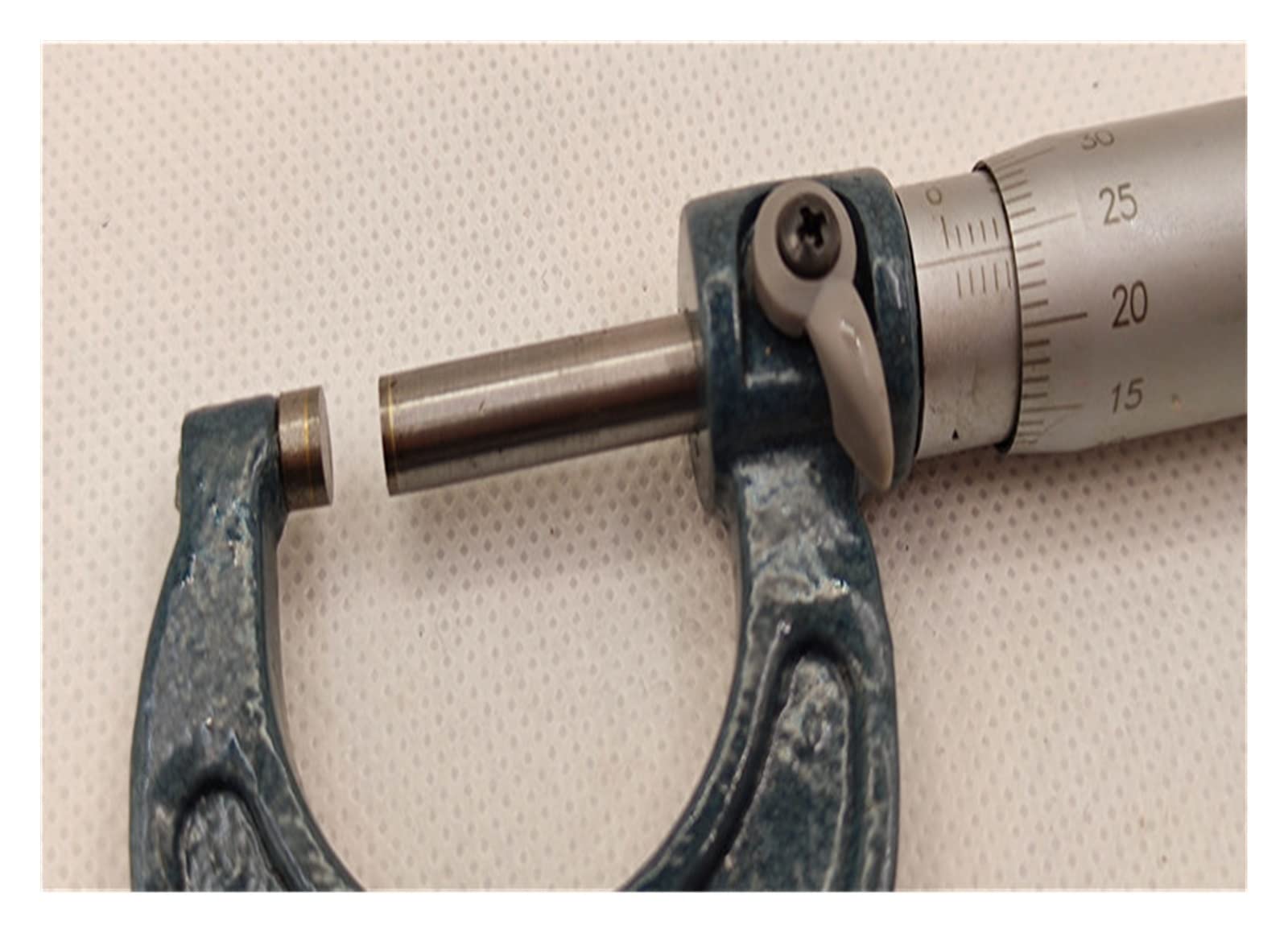 Mikrometr, 1PCS Mikrometry zewnętrzne 0-25 25-50 50-75 75-100 mm 0,01 Narzędzia pomiarowe Mikrometr Mechaniczny(50-75mm)