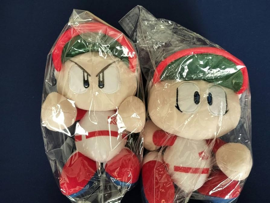 コナミ プロスピ パワプロくん ぬいぐるみ 2種類セット Amazon.co.jp: コナミ プロスピ パワプロくん 2種類セット