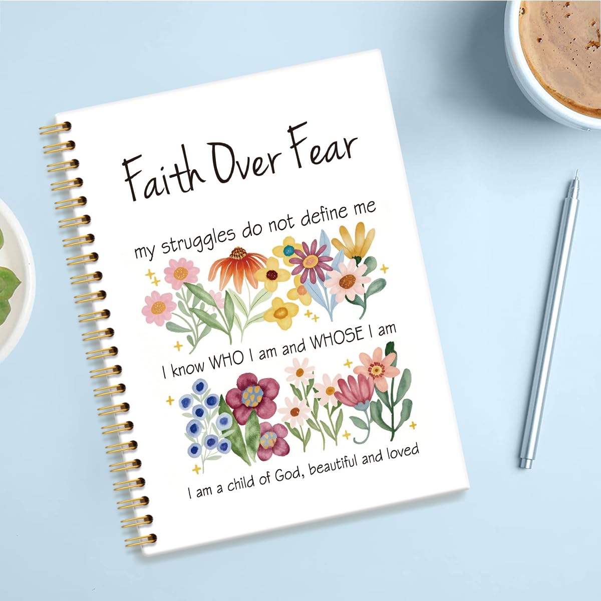 Cuaderno con espiral de tapa dura con 160 páginas con forro de Faith Over Fear, diario de arte de flores cristianas, cuaderno inspirador, bonito diario bíblico para mujeres, compañeras de